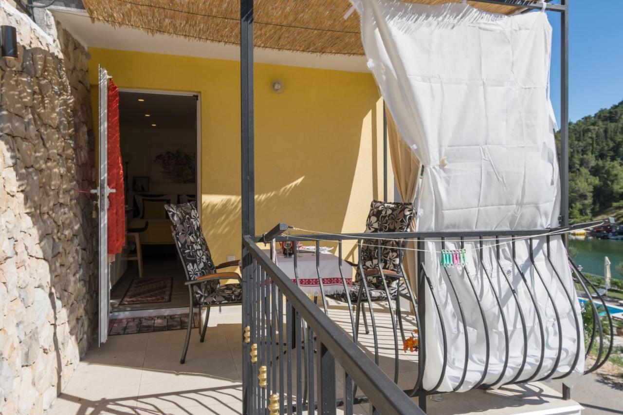 Rokovaca Apartamento Skradin Exterior foto